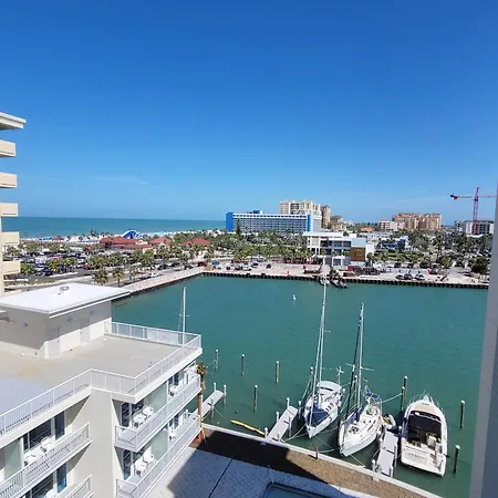 Charthouse Clearwater Beach Marina Hotel