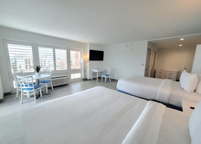 Hotel Charthouse Clearwater Marina Clearwater Beach