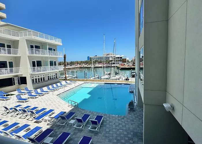 Charthouse Clearwater Marina Hotel Clearwater Beach